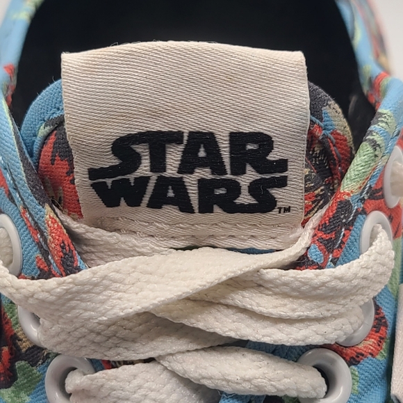 VANS AUTHENTIC STAR WARS YODA ALOHA FLORAL SKY BLUE OFF WHITE ERA Men 7/ Wm 8.5 - Picture 12 of 12